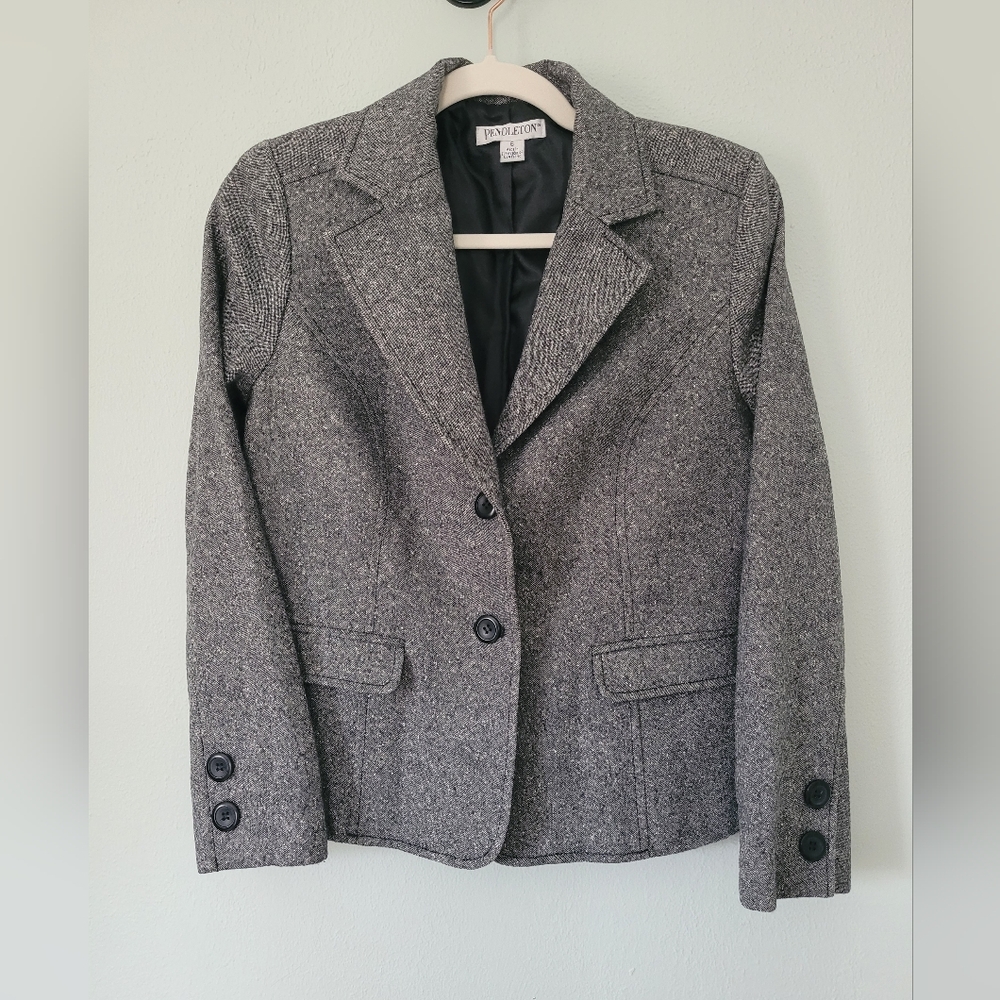 Gray Tweed Women's Blazer Jacket - Pendelton - Size 6
